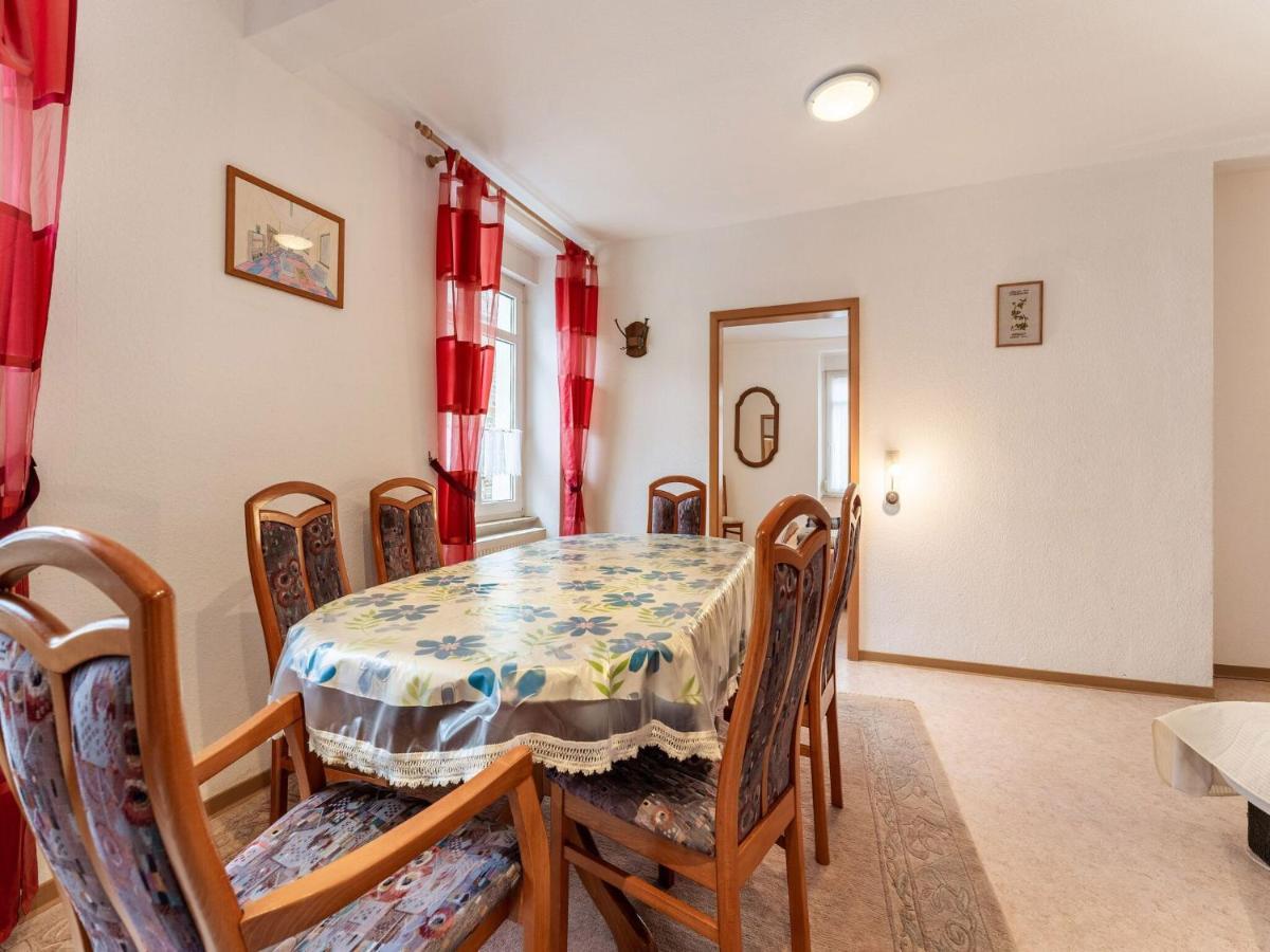 Comfortable Apartment In Ediger Eller Eifel Sankt Aldegund Exteriör bild