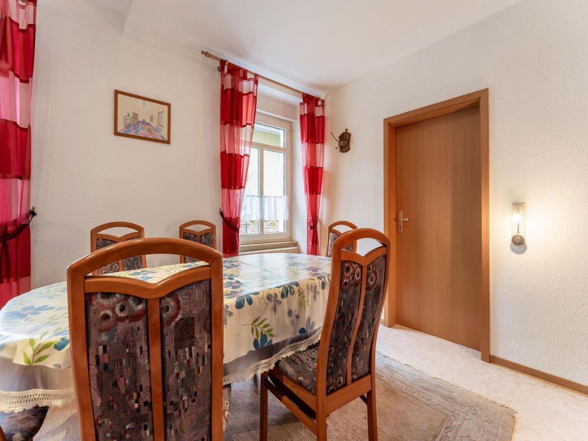 Comfortable Apartment In Ediger Eller Eifel Sankt Aldegund Exteriör bild