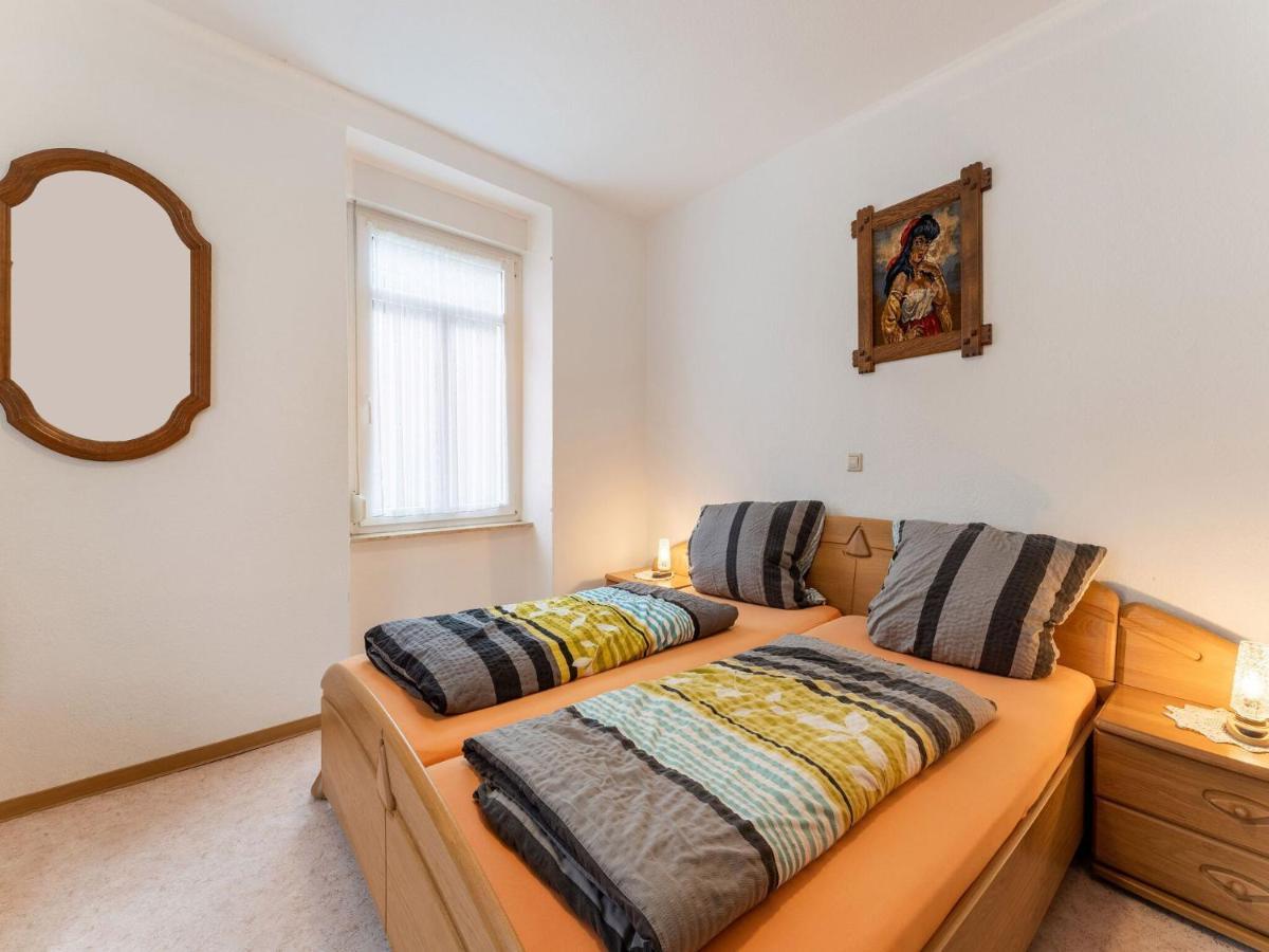 Comfortable Apartment In Ediger Eller Eifel Sankt Aldegund Exteriör bild
