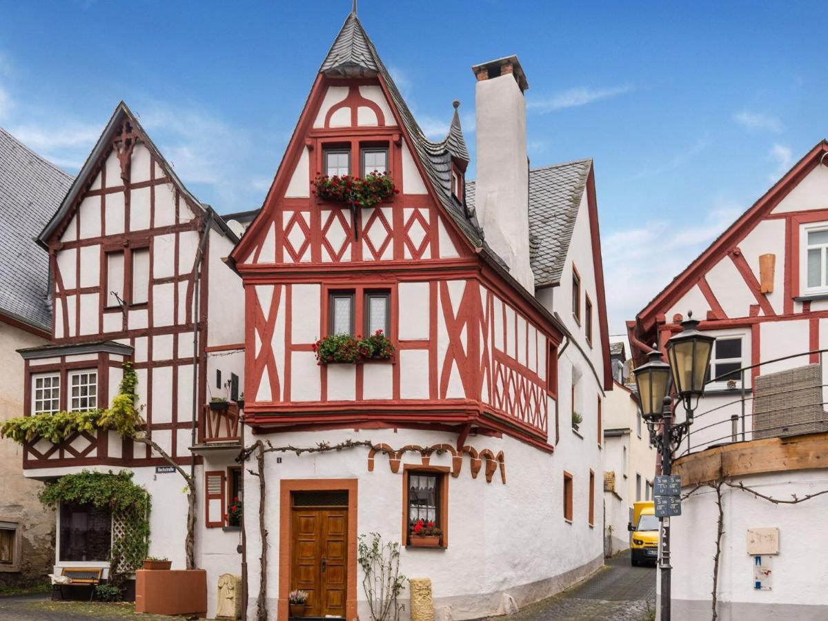 Comfortable Apartment In Ediger Eller Eifel Sankt Aldegund Exteriör bild
